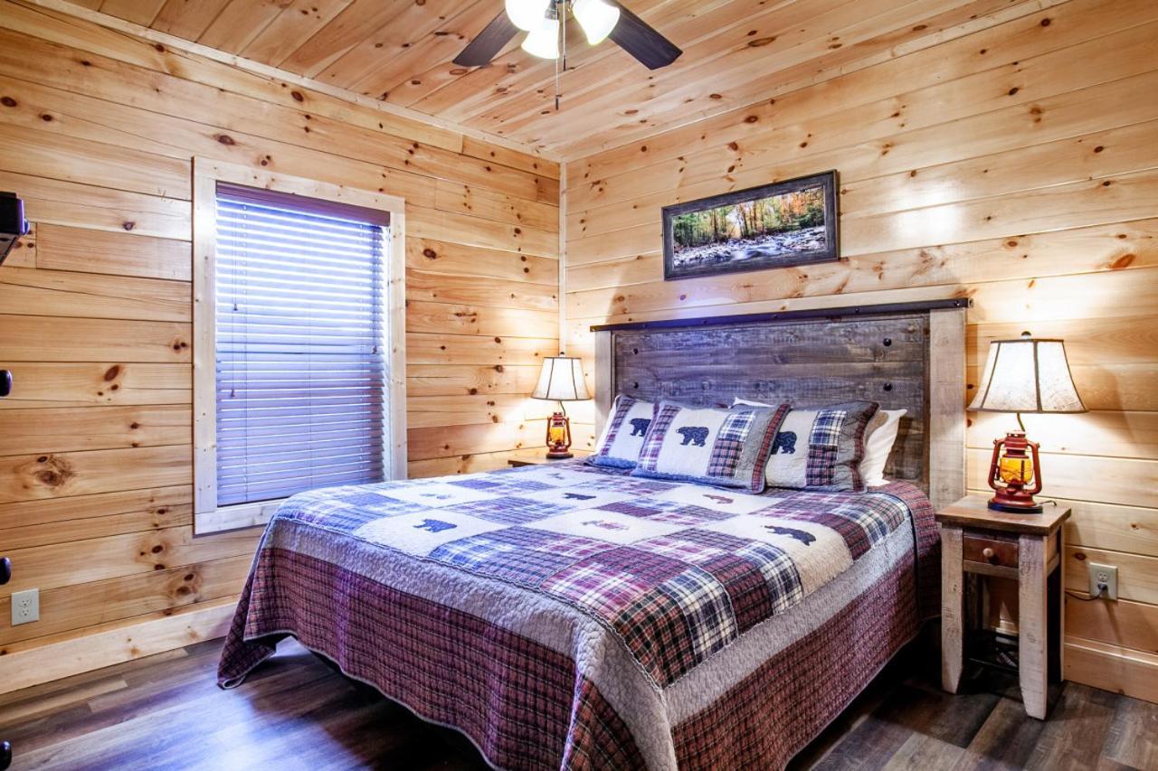 Swimming Bears Lodge 1 With Indoor Pool And Hot Tub Pigeon Forge Exterior foto